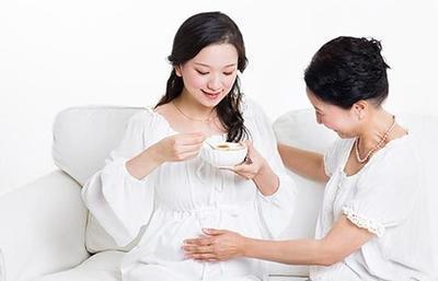 配资网炒股 农村婆婆晒儿媳孕照引争议：虎背熊腰才是好生养！专家紧急回应